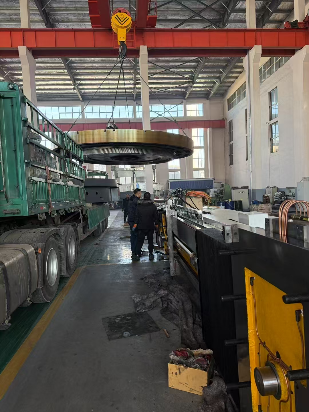 Двухколонный вертикальный токарный станок-1